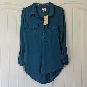 3/$25 NWT Red Camel Blue Collared Shirt
